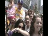 Fans Love the Lakers