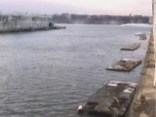 Video: River Landing Caught by Ferry Terminal