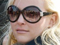 Meghan McCain Trolling for Biker Trash on Twitter