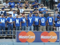 Dodgers Fever: Love Manny? Give Steve Lopez What For