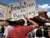 Americans Shrug Off Town Halls: Poll 
