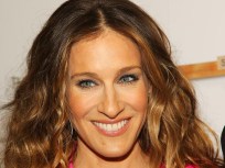 Sarah Jessica Parker: Hugh Grant Is "Everything You Want Him to Be"