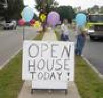 Seeking Horror Stories: The real estate blog Manhattan Beach...