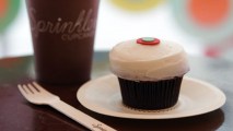 One ticket, worth $25-$100, will show up inside a Red Velvet cupcake, every day over the last week in June.