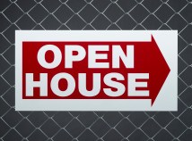 Open Mansions Offer Peek at Good Life