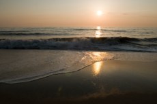 Long Beach Beaches Reopen After Spills