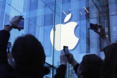 Apple Moves Towards Wristwatch Computer