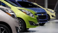 Shift to Small Cars Gains a Little Momentum