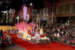 Weekend: Hollywood Christmas Parade & More