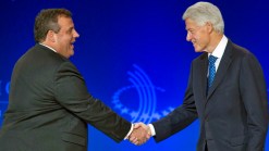 Christie Crosses the Aisle, Again, at Clinton Event