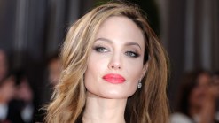 Cancer Survivors Commend Jolie on Preventative Mastectomy