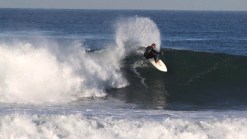 Waves, Wind in Weekend Forecast