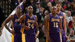 Lakers Lose 106-98 To Grizzlies