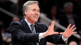 New Mike D'Antoni Expected to Coach Lakers Against Nets