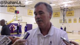 Lakers Coach Discusses New Role For Earl Clark