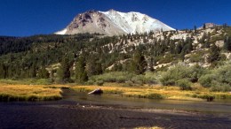 Lovely, Lunar Lassen