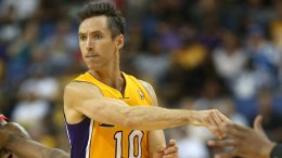Shootaround: Nash Gives Howard Free Throw Tips
