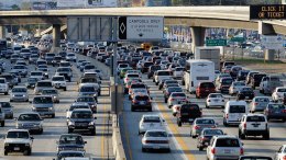 Traffic Still Stinks in LA Area, Report Finds