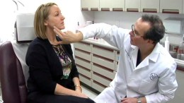 No More Turkey Neck? How to Get Rid of Waddles
