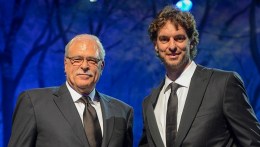 Phil Jackson Talks About Howard & Gasol
