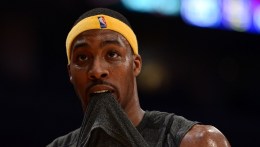 Lakers Smoke Nuggets, Dwight Howard Dominates