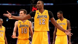 Lakers Don't Trade Dwight, Who's Thankful To G.M.