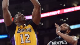 Dwight Howard Has Funny Response To Kobe Bryant Dunk Questions