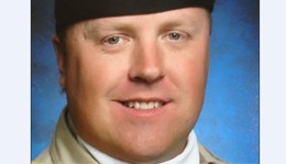 Hundreds Salute Detective Slain in Shootout