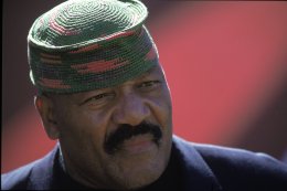 Madden Crushes Jim Brown Offense in Video Game Case