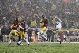 Images From USC - Notre Dame Rivalry Game