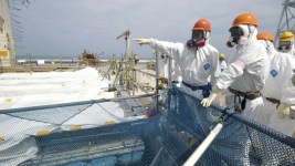 Japan: Weakened Fukushima Nuclear Pool Is Not Unstable