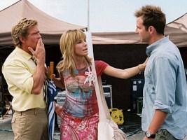 Sandra Bullock Signals She's Willing to Accept Her Razzie