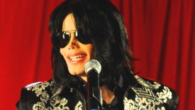 Autographed Jackson Memorabilia May Be Phony