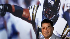 Doctors to Study Seau's Brain Tissue