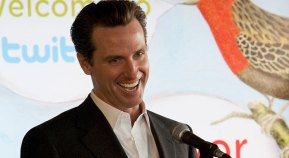 Gavin Newsom Raising Money on Twitter