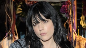 Selma Blair Leaves “Anger Management“