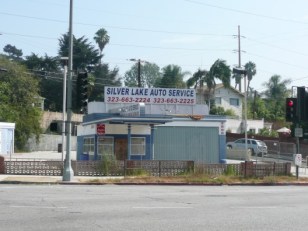Deadline Looming for Silver Lake Gas Station