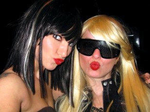Pucker Down: The 'Duckface' Backlash