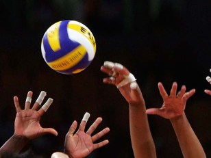 UC Irvine Volleyball Team Spiked By Politicians
