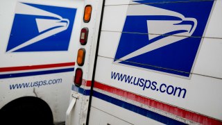 Postal Service Says It Lost $200M Over Holiday Season