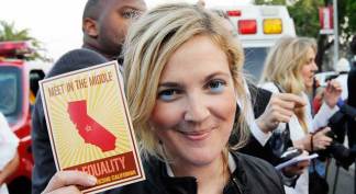 May 26, 2009: Celebs Join Prop 8 Protest in West Hollywood