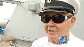 USS Iowa Hosts Reunion for War Heroes