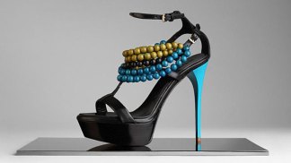 Gift Guide: Holiday Fashions for Everyone on Your List