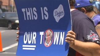 Dodger Fans Protest McCourt Ownership