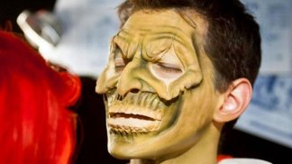 Halloween Horror Nights Make-Up
