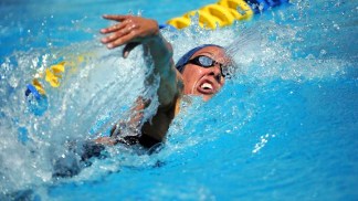 Janet Evans Prepares for Comeback
