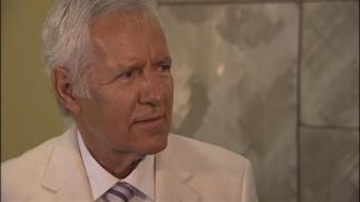 Raw Video: Alex Trebek Tells Crime Tale