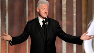Clinton "Unforgettable" at Globes 