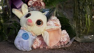 Mourners Pay Tribute to Slain Inglewood Family Members