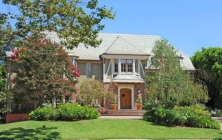 "Parks and Recreation" Actress Lists in Los Angeles 